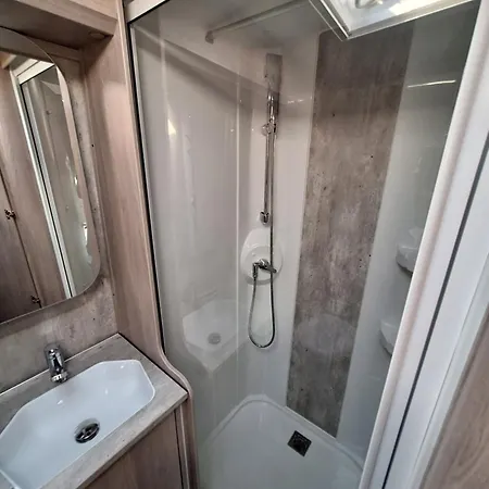 Marinablick Wohnwagen Kabe 630 Tdl Fk Ks 诺伊马根-德赫龙